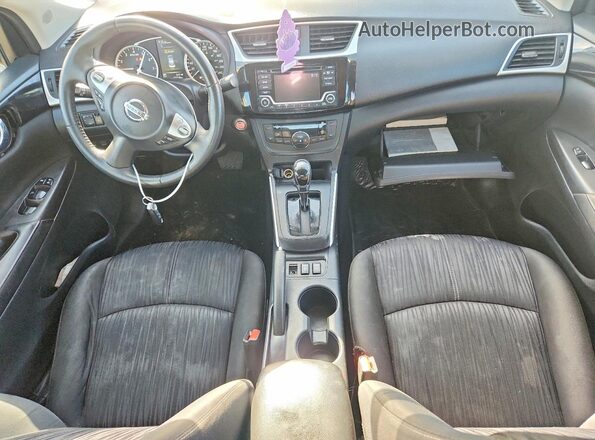 3N1AB7AP5JY254526 2018 NISSAN SENTRA Серый Вид панели приборов