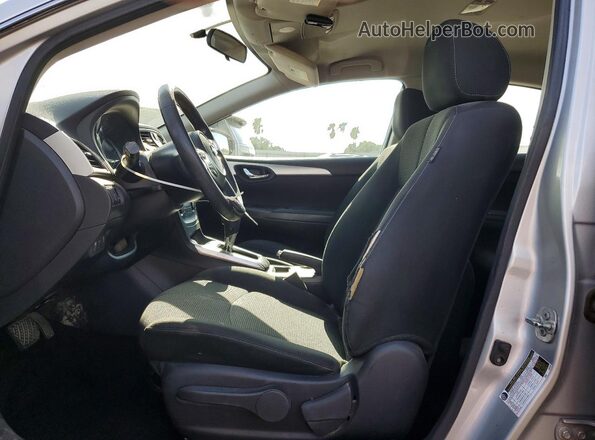 3N1AB7AP5JY341469 2018 NISSAN SENTRA Silver წინა სალონის ხედი