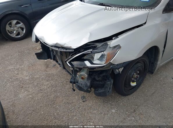 3N1AB7AP5JY342380 2018 NISSAN SENTRA Серебряный Вид спереди