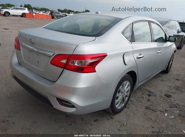 3N1AB7AP5JY342380 2018 NISSAN SENTRA Серебряный Задняя правая четверть