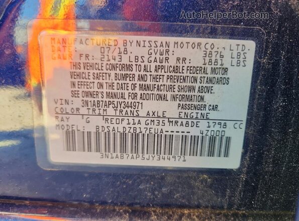 3N1AB7AP5JY344971 2018 NISSAN SENTRA Blue ძრავის განყოფილების ხედი