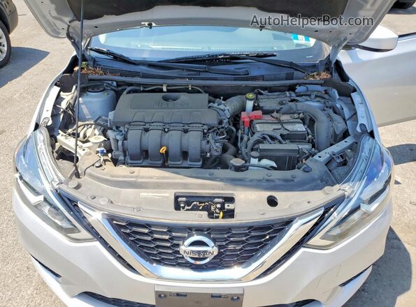 3N1AB7AP5KL606003 2019 NISSAN SENTRA Серебряный Вид задней части салона