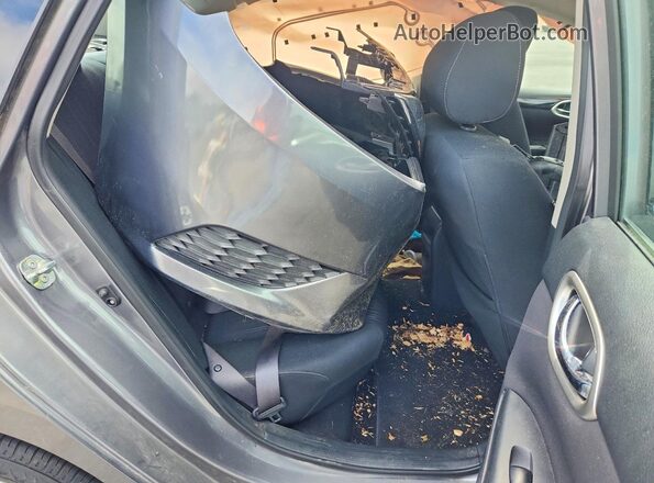 3N1AB7AP5KY416009 2019 NISSAN SENTRA Silver Vista de los asientos traseros