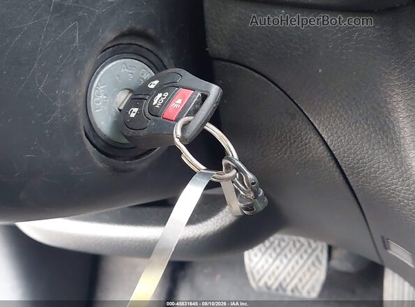 3N1AB7AP6GY260182 2016 NISSAN SENTRA Silver Vista del salpicadero