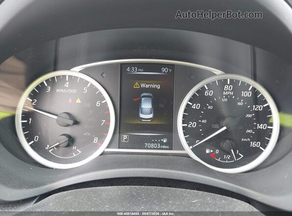 3N1AB7AP6HL652481 2017 NISSAN SENTRA White Հետևի նստատեղերի տեսք