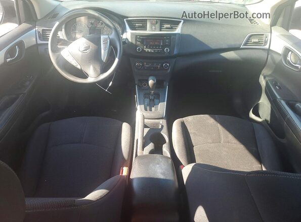 3N1AB7AP6HY233792 2017 NISSAN SENTRA Gray Вид панелі приладів