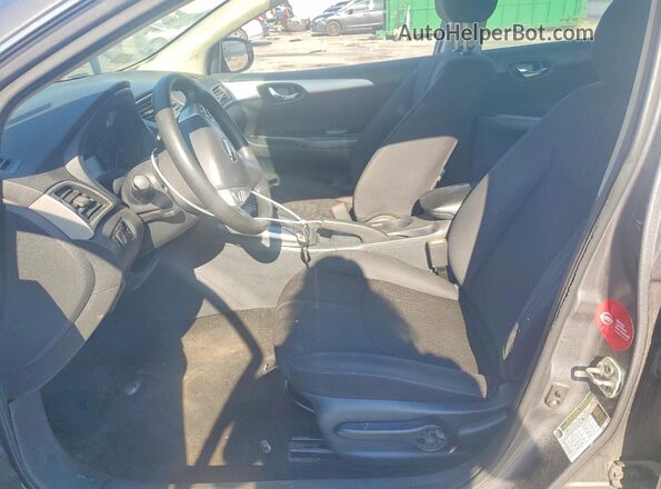 3N1AB7AP6HY233792 2017 NISSAN SENTRA Gray Вид салону спереду