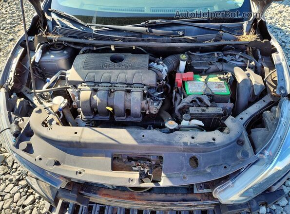 3N1AB7AP6HY259907 2017 NISSAN SENTRA Gray Rear interior view