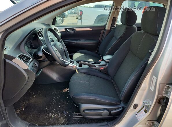3N1AB7AP6HY288596 2017 NISSAN SENTRA Silver Սալոնի դիմացի տեսք