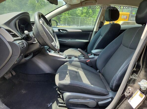 3N1AB7AP6HY332497 2017 NISSAN SENTRA Black Front interior view