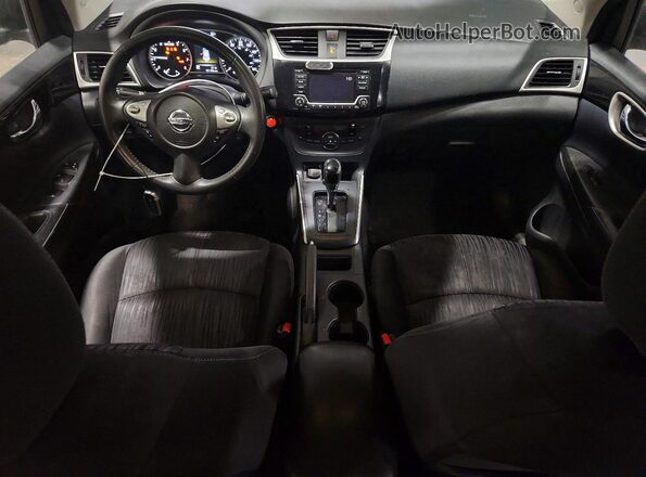 3N1AB7AP6JL618286 2018 NISSAN SENTRA Gray Вид панелі приладів