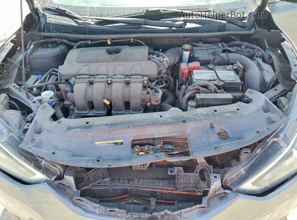 3N1AB7AP6JL623438 2018 NISSAN SENTRA Gray Widok wnętrza z tyłu