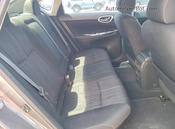 3N1AB7AP6JL623438 2018 NISSAN SENTRA Gray Widok tylnych siedzeń