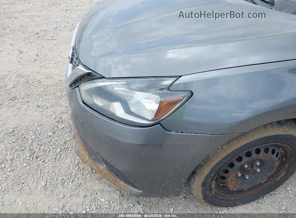 3N1AB7AP6JY240506 2018 NISSAN SENTRA Gray Widok z przodu