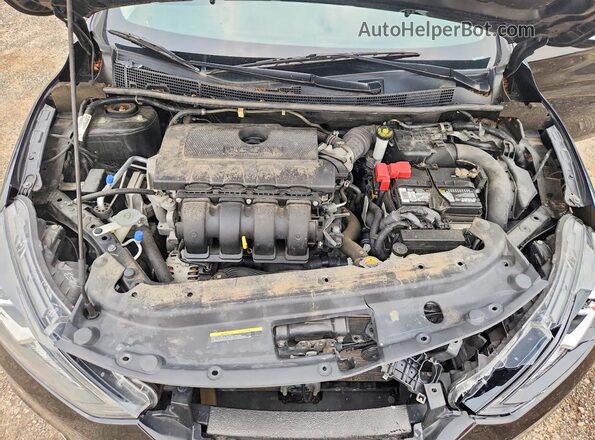 3N1AB7AP6JY252865 2018 NISSAN SENTRA Black Widok wnętrza z tyłu