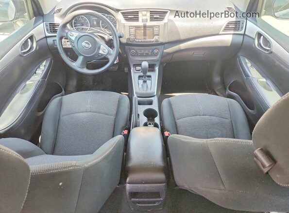 3N1AB7AP6JY344221 2018 NISSAN SENTRA Silver წინა პანელის ხედი