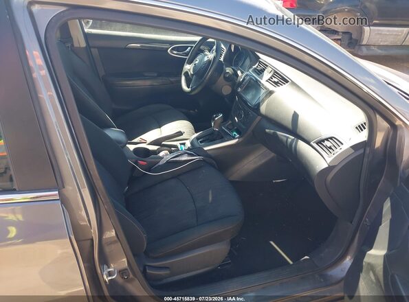 3N1AB7AP6KY361439 2019 NISSAN SENTRA Gray Vista interior delantera