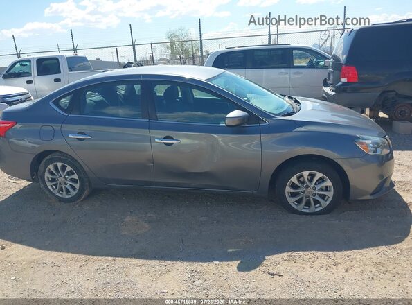 3N1AB7AP6KY361439 2019 NISSAN SENTRA Gray Vista interior trasera