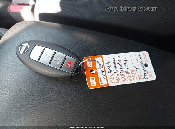 3N1AB7AP6KY404824 2019 NISSAN SENTRA Gray Առջևի վահանակի տեսք