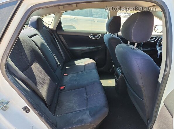 3N1AB7AP7GY212321 2016 NISSAN SENTRA White Rear seats view