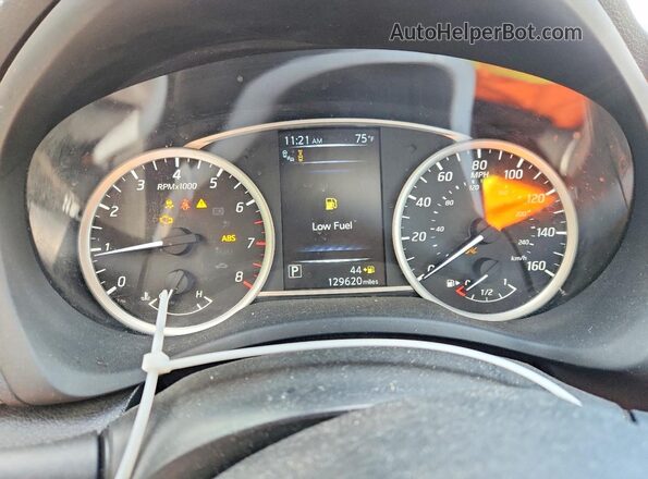 3N1AB7AP7GY225876 2016 NISSAN SENTRA Silver Widok zestawu wskaźników