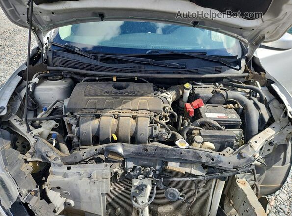 3N1AB7AP7GY273393 2016 NISSAN SENTRA Silver Rear interior view