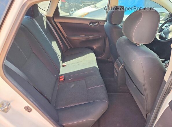 3N1AB7AP7GY318851 2016 NISSAN SENTRA Белый Вид задних сидений