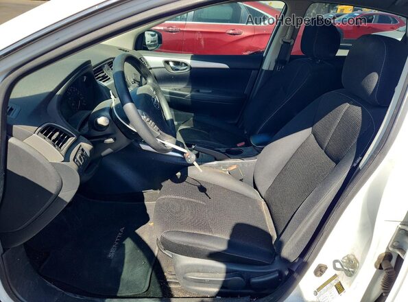 3N1AB7AP7GY318851 2016 NISSAN SENTRA Белый Вид салона спереди
