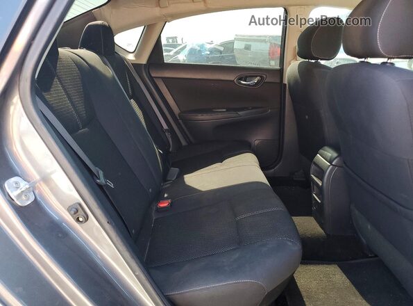 3N1AB7AP7HL640811 2017 NISSAN SENTRA Gray Rear seats view