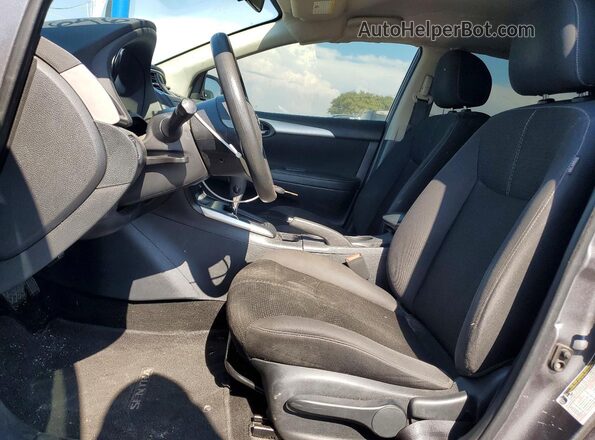 3N1AB7AP7HL640811 2017 NISSAN SENTRA Gray Front interior view