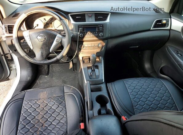 3N1AB7AP7HY246373 2017 NISSAN SENTRA Белый Вид панели приборов