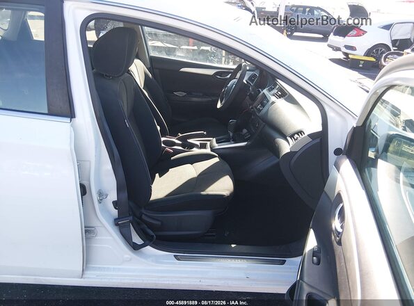 3N1AB7AP7HY295380 2017 NISSAN SENTRA White Widok wnętrza z przodu