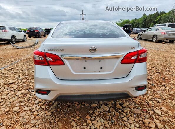 3N1AB7AP7JY220295 2018 NISSAN SENTRA Серебряный Вид сзади