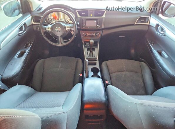 3N1AB7AP7JY241101 2018 NISSAN SENTRA Silver წინა პანელის ხედი