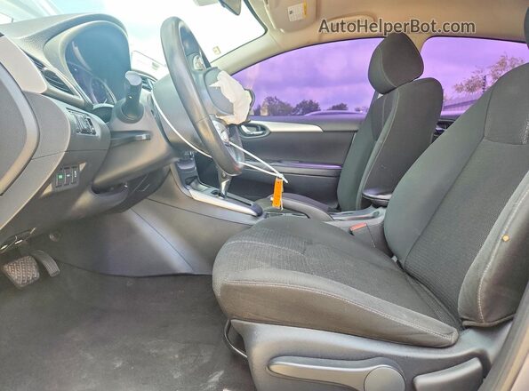 3N1AB7AP7JY303371 2018 NISSAN SENTRA Gray წინა სალონის ხედი