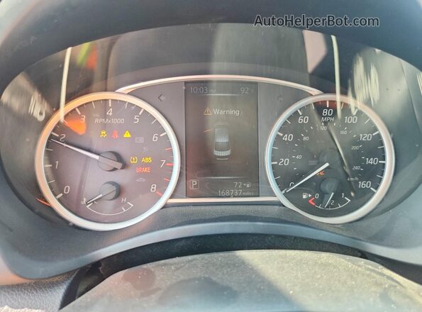 3N1AB7AP7JY308263 2018 NISSAN SENTRA Silver Widok zestawu wskaźników
