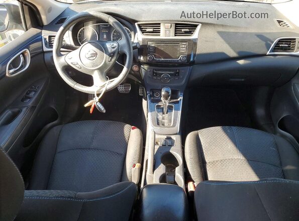 3N1AB7AP7JY339657 2018 NISSAN SENTRA Black Widok deski rozdzielczej
