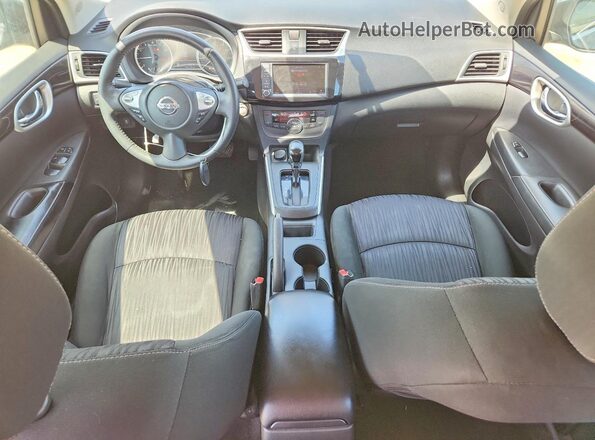3N1AB7AP7KY308829 2019 NISSAN SENTRA Серый Вид панели приборов