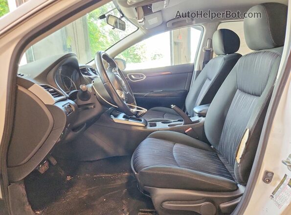3N1AB7AP7KY361000 2019 NISSAN SENTRA White Widok wnętrza z przodu