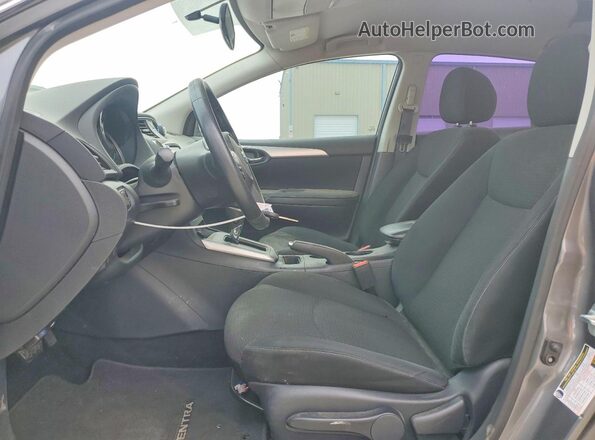 3N1AB7AP7KY388679 2019 NISSAN SENTRA Charcoal Widok wnętrza z przodu