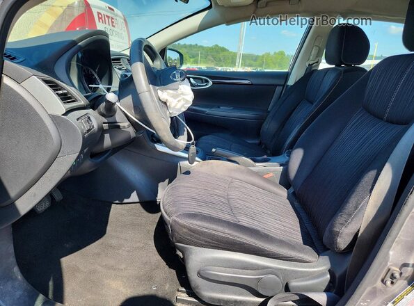 3N1AB7AP8GL667580 2016 NISSAN SENTRA Серый Вид салона спереди