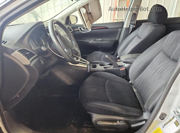 3N1AB7AP8GL682919 2016 NISSAN SENTRA Silver Front interior view
