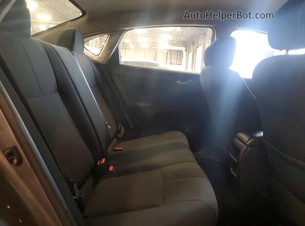 3N1AB7AP8GY234716 2016 NISSAN SENTRA Gray Rear seats view