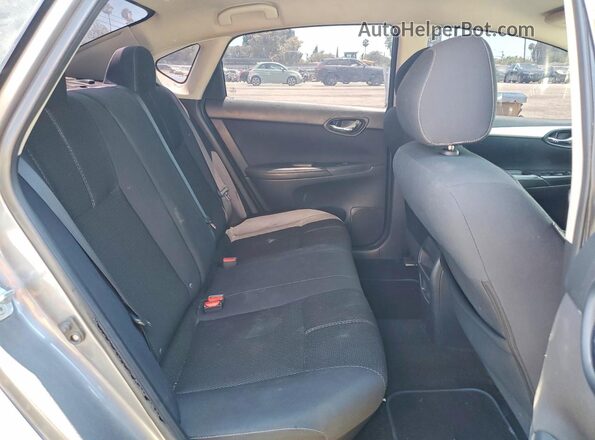 3N1AB7AP8GY285777 2016 NISSAN SENTRA Белый Вид задних сидений