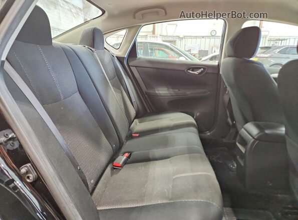 3N1AB7AP8GY306143 2016 NISSAN SENTRA Black Widok tylnych siedzeń
