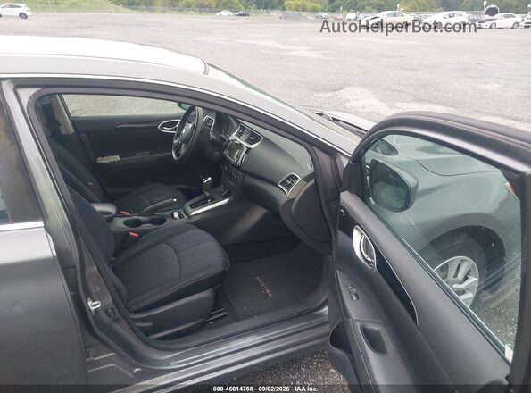 3N1AB7AP8HL649176 2017 NISSAN SENTRA Серый Вид салона спереди
