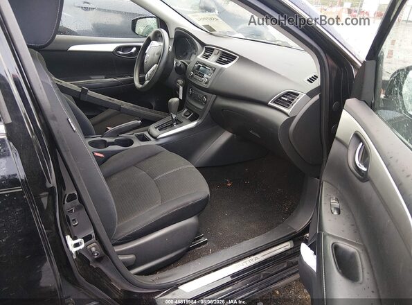3N1AB7AP8HY210028 2017 NISSAN SENTRA Черный Вид салона спереди