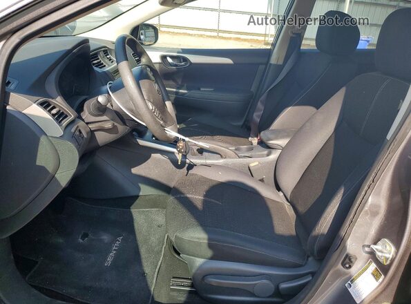 3N1AB7AP8HY302966 2017 NISSAN SENTRA Gray Vista interior delantera