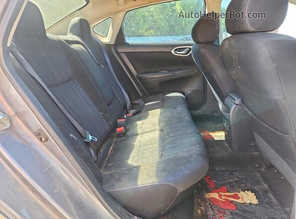 3N1AB7AP8HY372323 2017 NISSAN SENTRA Серый Вид задних сидений