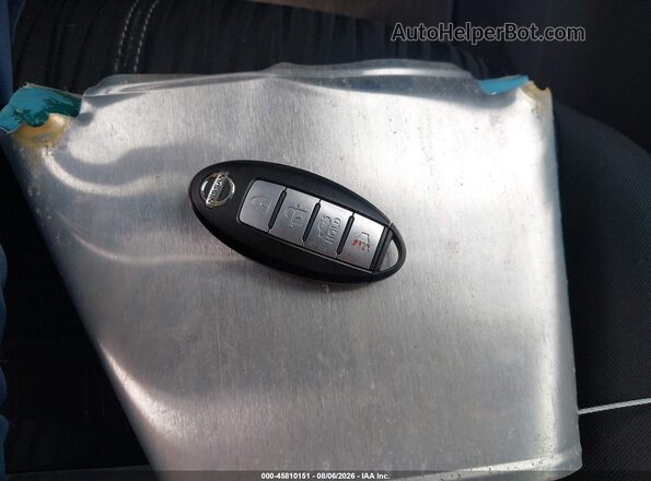 3N1AB7AP8HY379319 2017 NISSAN SENTRA Silver Vista del salpicadero